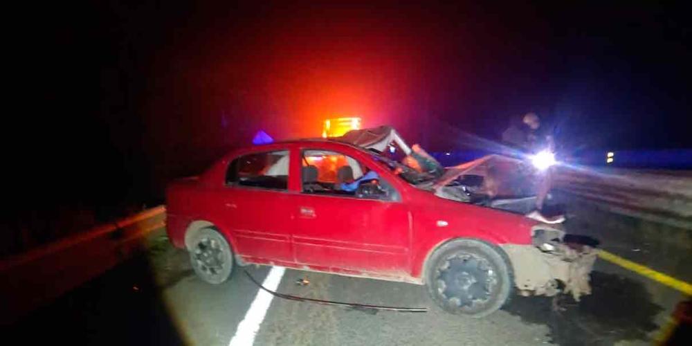 Choque mortal destrozó un auto en la Sierra Norte