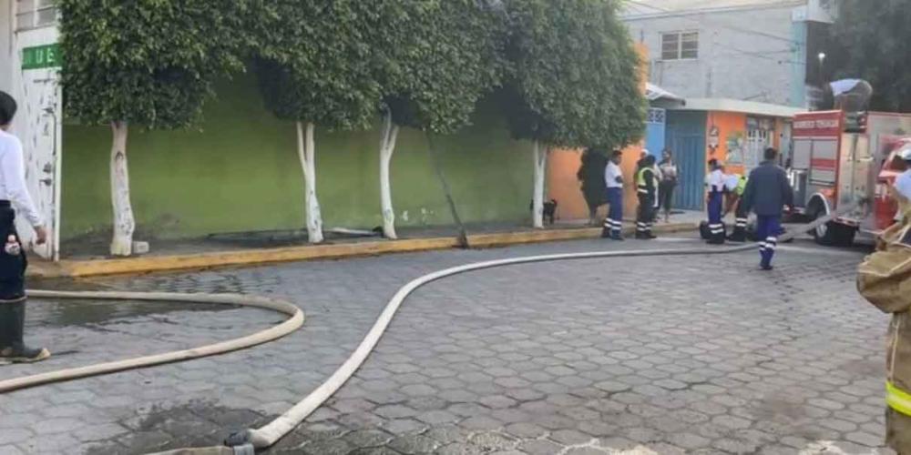 Se incendia maquiladora en Tehuacán