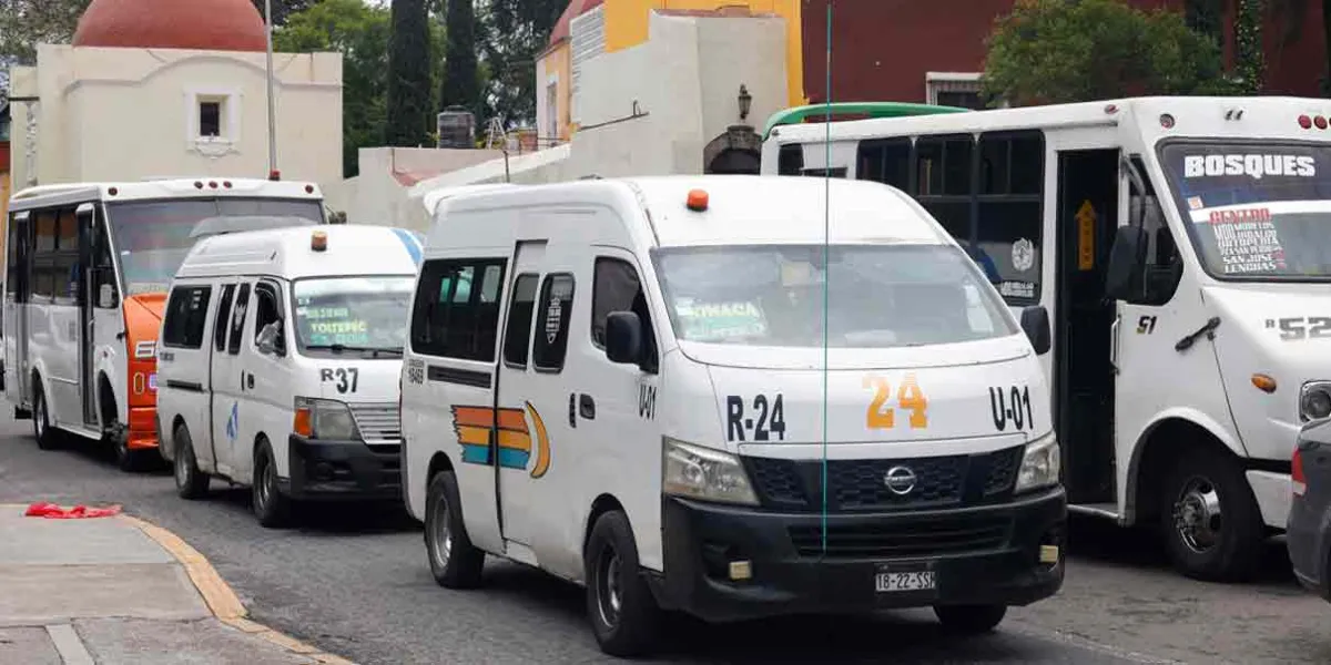 Robos y asaltos, el pan de cada día en el transporte público de Puebla 