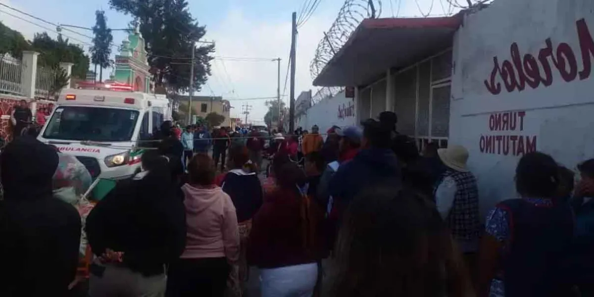 Se suspenden clases en la escuela donde ejecutaron a un hombre en Texmelucan