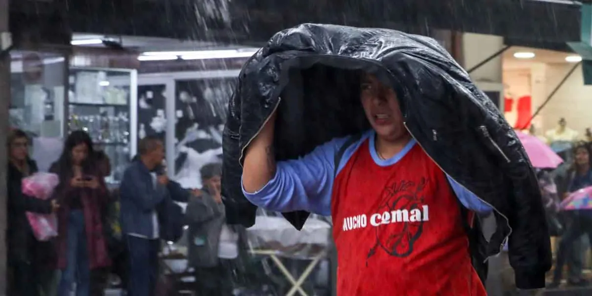 Se espera temporal de lluvias intensas en Puebla por huracán “John”