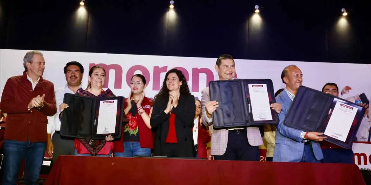 Luisa María Alcalde encabeza la primera asamblea informativa en Puebla