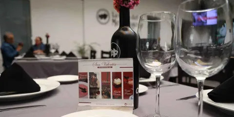 Día de Amor y la Amistad generará 915 millones de pesos en México: RMF