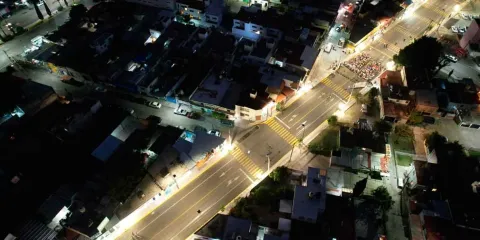Ariadna Ayala inauguró la rehabilitación de la avenida Xalpatlaco