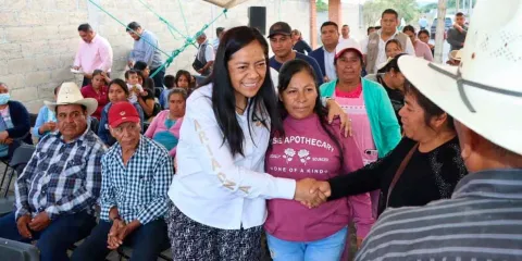 Dos juntas auxiliares de Atlixco cuentan con más red eléctrica