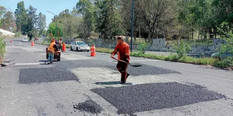 Campaña Capitalina Bacheando Puebla fortalece la infraestructura vial de la capital