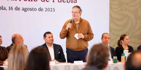 Marcelo Ebrard presenta Polos de Desarrollo Económico en San José Chiapa