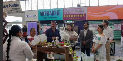 Artesanos y productores poblanos se reúnen en Mercadito “Del campo a tu mesa”