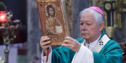Arzobispo de Puebla ora por víctimas de violencia e invita a vivir con conciencia y fe