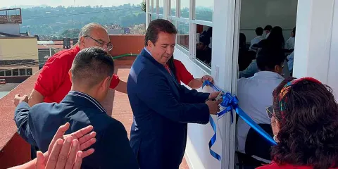 BUAP inaugura nueva aula y Cámara Gesell en el Complejo Regional Nororiental de Teziutlán