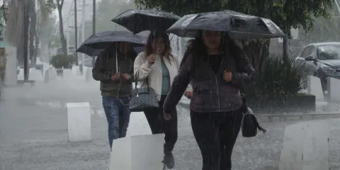 Puebla alerta por tormentas eléctricas y lluvias intensas