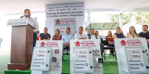Vecinos de San Jerónimo Caleras recibieron 100 Alarmas Vecinales