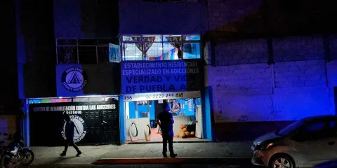 Hallan sin vida a un hombre dentro de anexo en Puebla capital