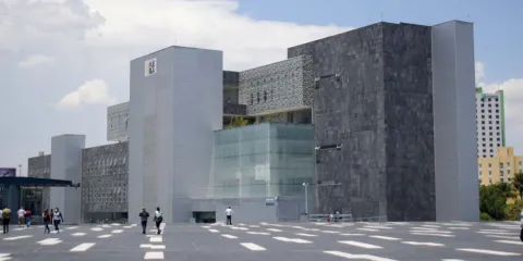 Puebla analiza renegociación de deuda del CIS; MC destaca prudencia y visión financiera de Armenta