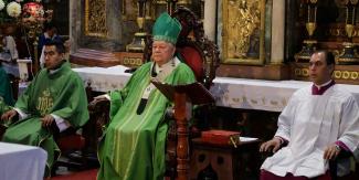 Arzobispo de Puebla clama por la paz y transformación social desde la familia