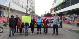 Obras ya ocasionan problemas en el Barrio de Santiago, vecinos protestaron