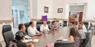 Continúan acuerdos con Cabildo de Acatlán de Osorio