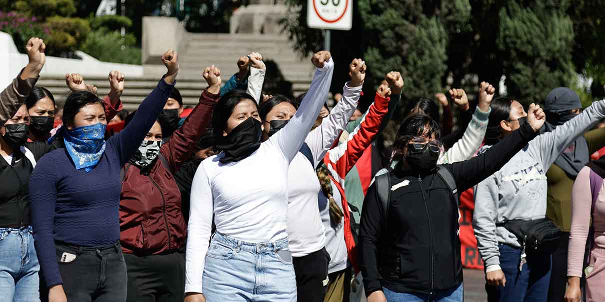 SEP Puebla dialogará nuevamente con normalistas de Teteles por convocatoria de ingreso
