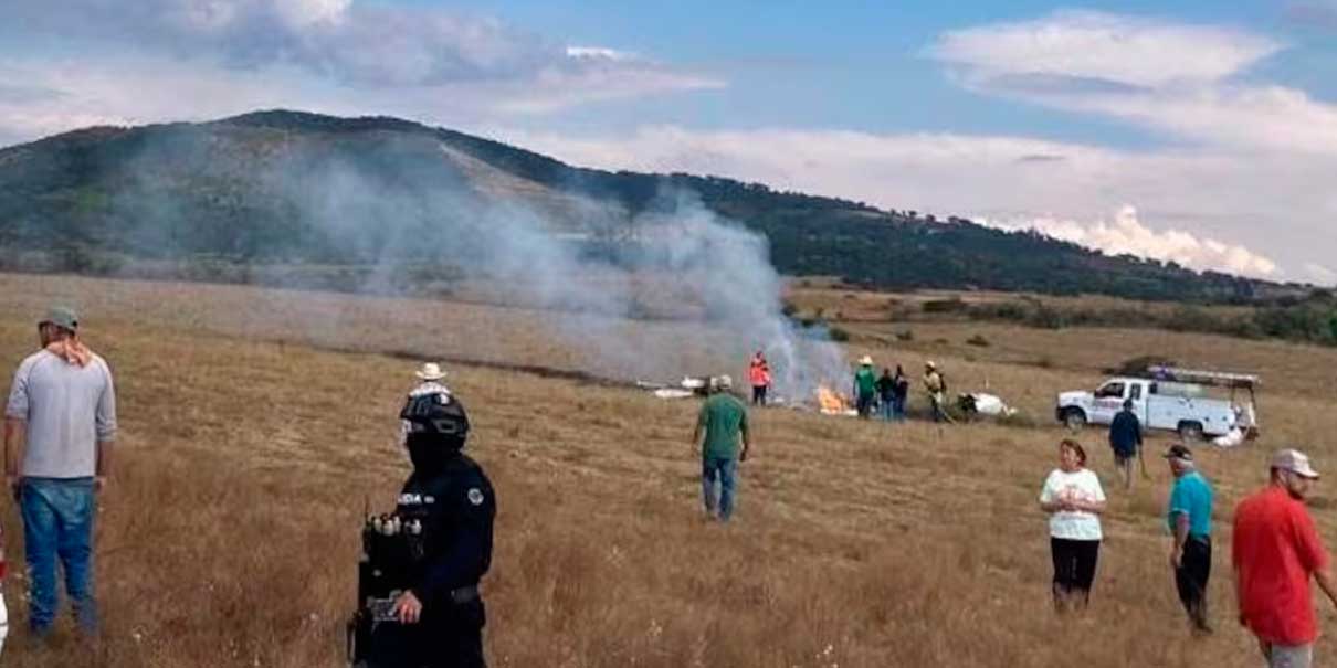 Cayó avioneta poblana en Michoacán; hubo cinco heridos 