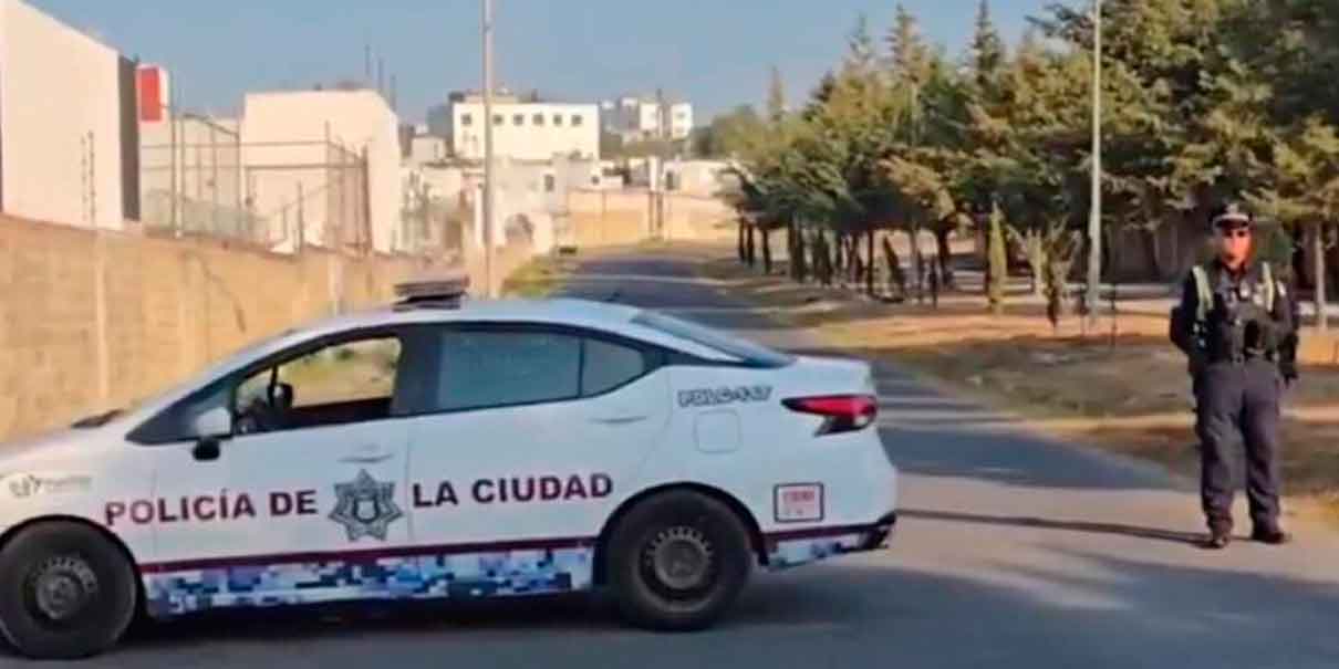 Tiran a encobijado cerca del Panteón Valle de los Ángeles