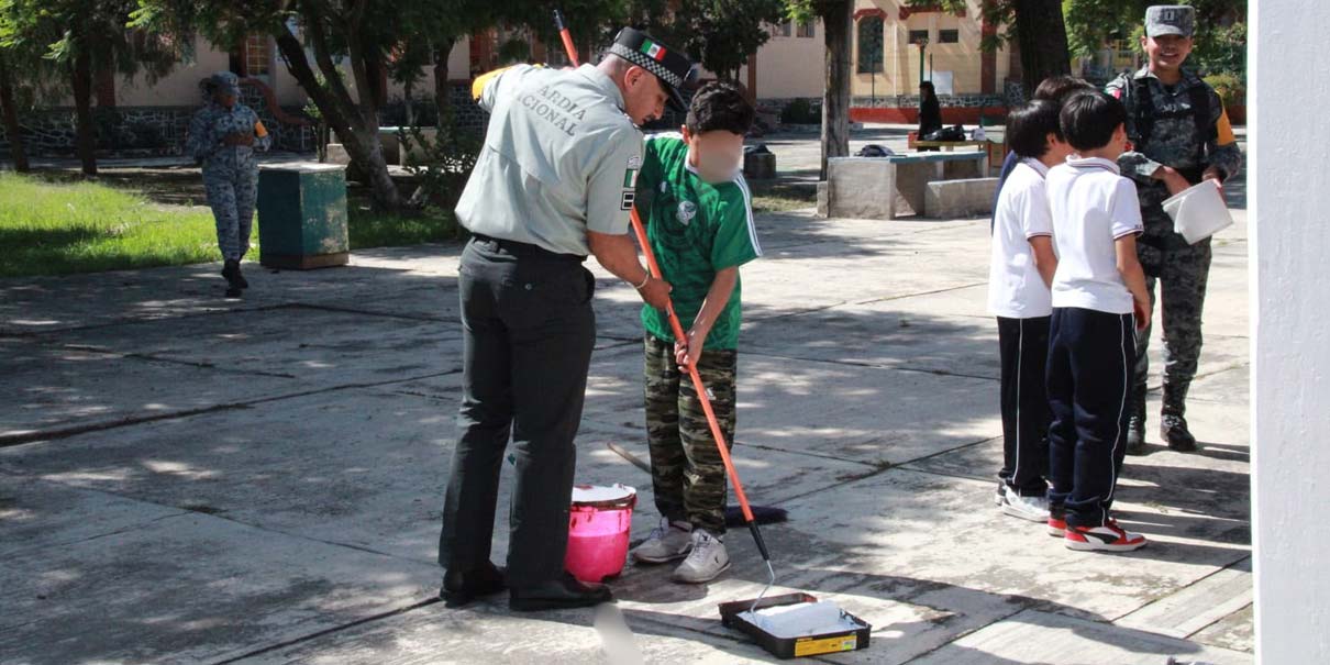 Guardia Nacional realiza jornada de labor social y prevención del delito en escuela de Puebla