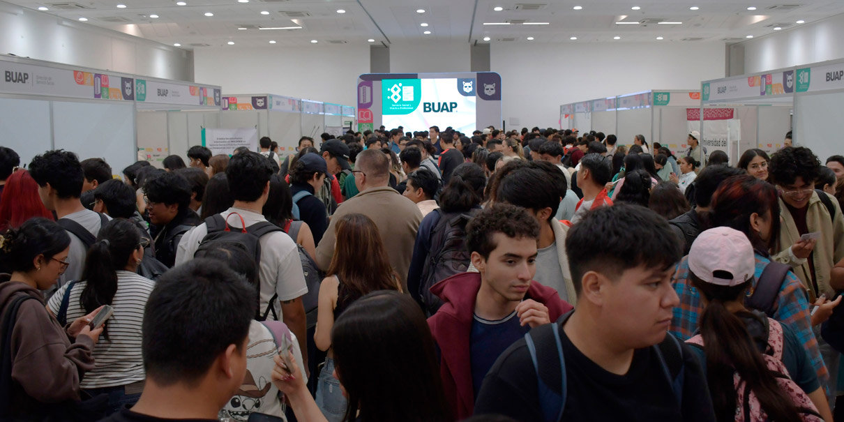 BUAP vincula a estudiantes con más de 140 convenios para 2027