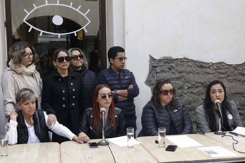 Familiares de víctima por carambola en la Vía Atlixcáyotl exigieron detención de responsables