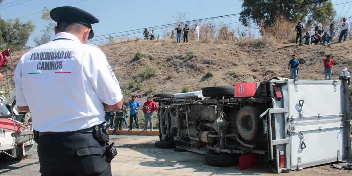 12 lesionados en el Periférico, 9 autos se estrellaron y no hay paso del&nbsp;Norte&nbsp;al&nbsp;Sur