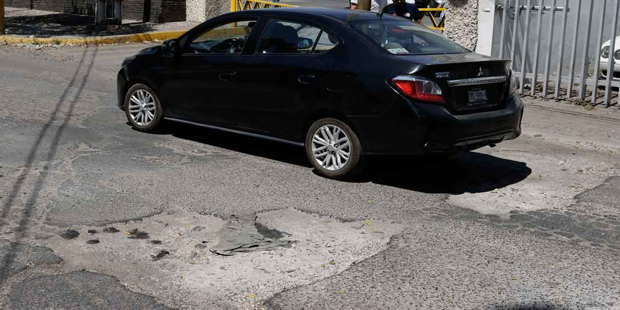 200 mil baches en calles de la capital; Estado aplica programa emergente