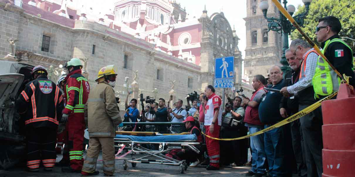 Casi 10 mil personas desalojaron oficinas, edificios, escuelas, hospitales