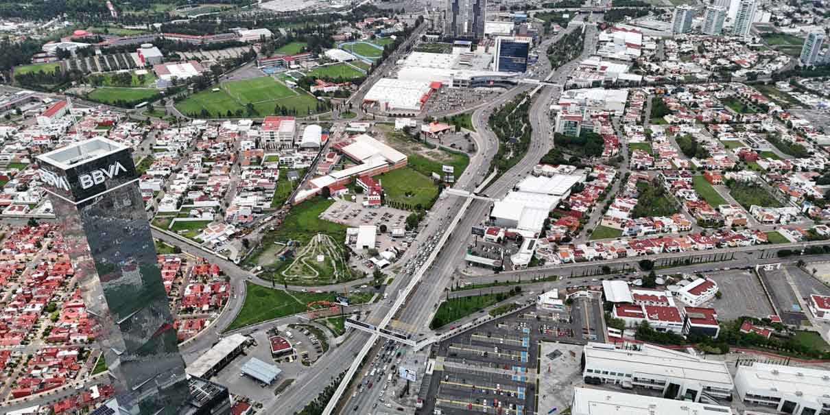 Arrancan obras viales en la Vía Atlixcáyotl para mejorar movilidad en la zona