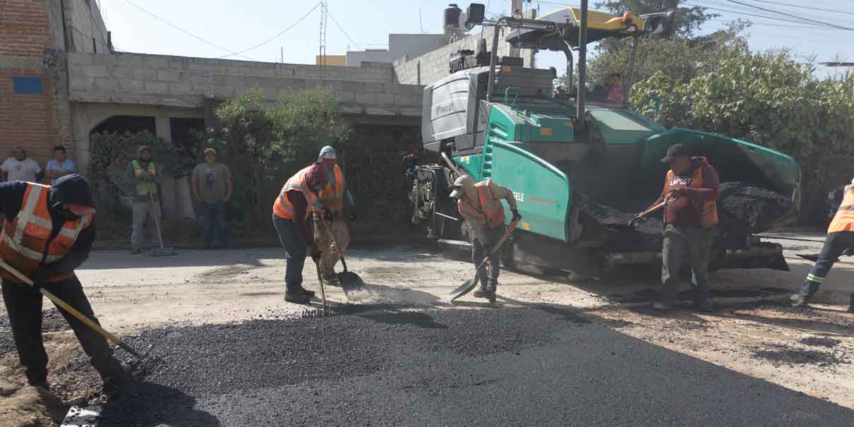 Avanza Gobierno de José Chedraui trabajos de pavimentación en la calle 2 Sur