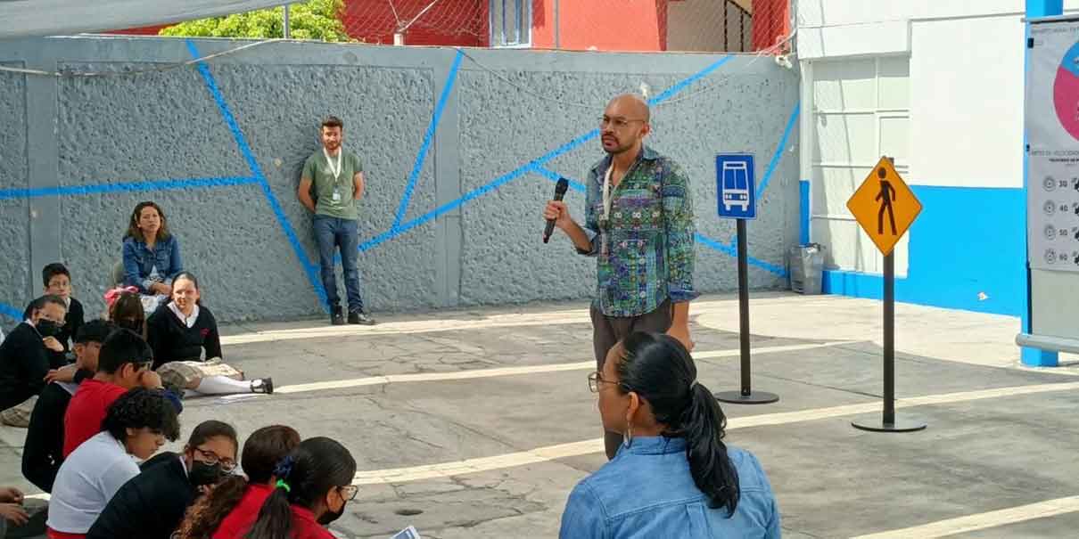 Ayuntamiento de Puebla acerca campaña de seguridad vial a escuelas locales