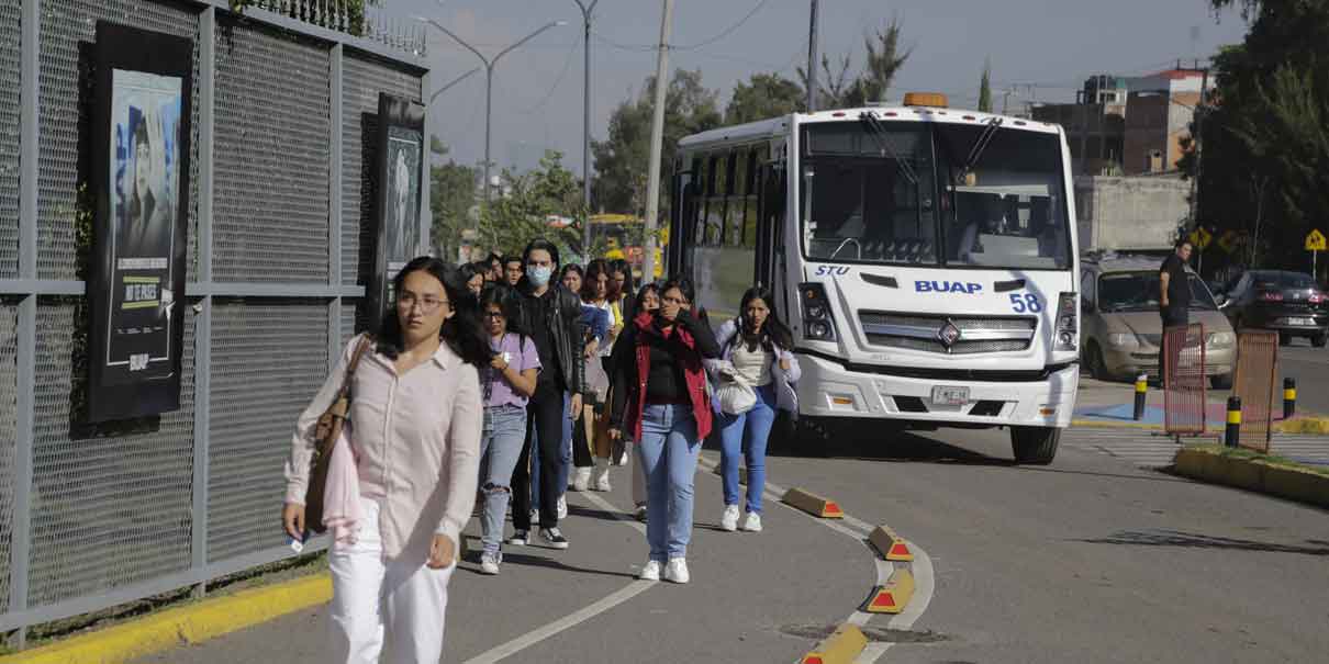 BUAP regresa con cubrebocas obligatorio ante aumento casos Covid