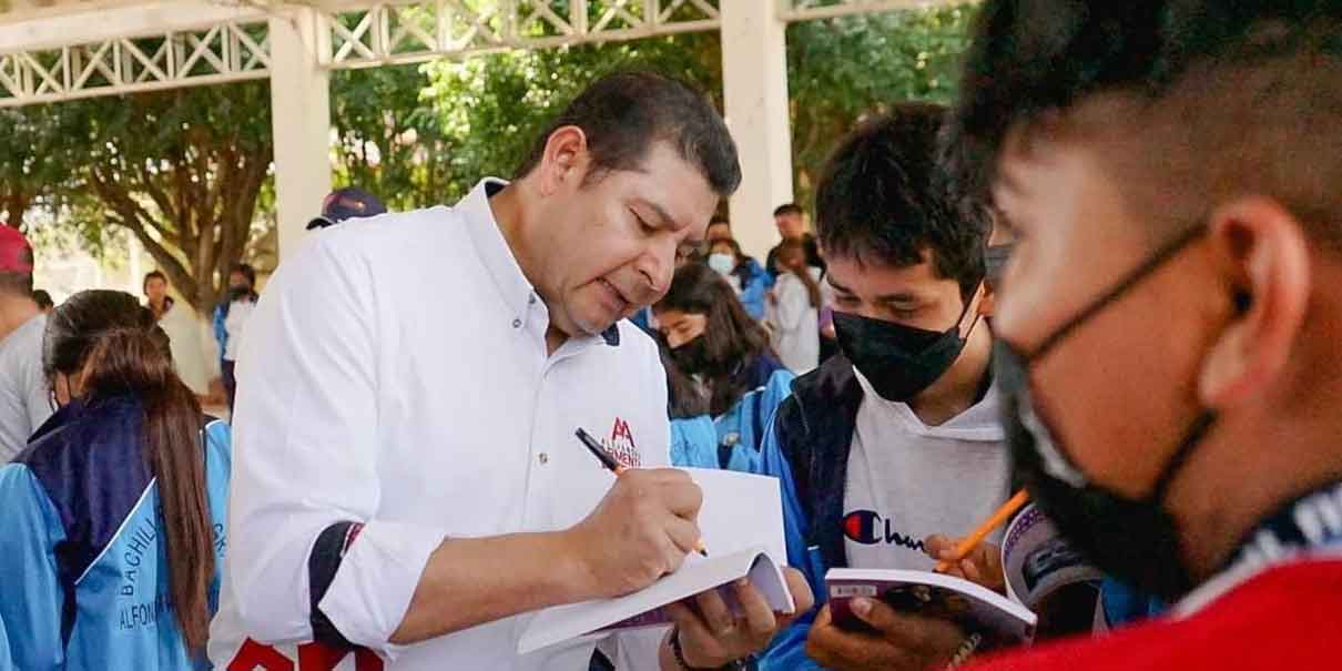 Con apoyo de Sheinbaum, llegará la Universidad Rosario Castellanos a Puebla