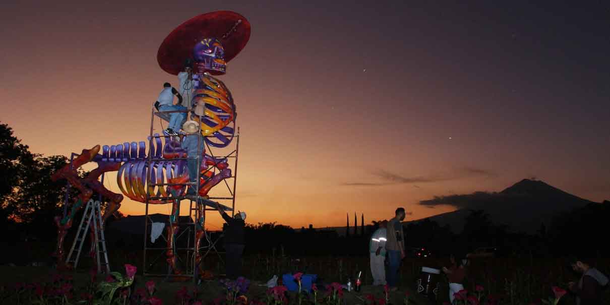 Con tradición y color, Atlixco se prepara para la celebración del Día de Muertos