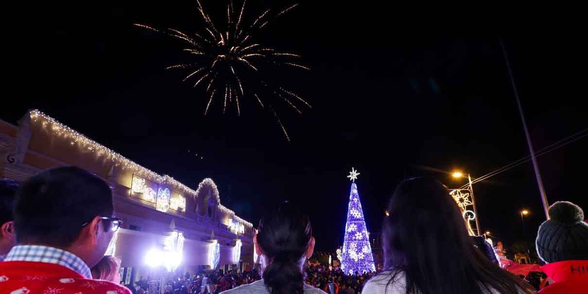 En San Andrés Cholula dio inicio el programa "Continuamos con el Rumbo de la Navidad"