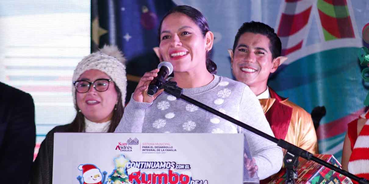 En San Andrés Cholula dio inicio el programa "Continuamos con el Rumbo de la Navidad"