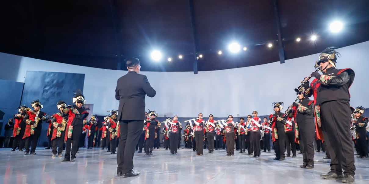 Gobierno de Armenta abandera a jóvenes de ‘All Star Marching Band’, representarán a Puebla