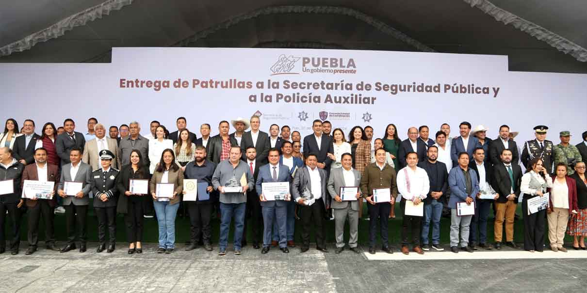 Gobierno de la Ciudad recibe patrullas y equipamiento del Estado