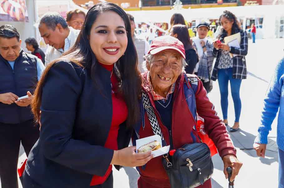 Inaugura Gobierno de Cholula la Feria de la Rosca 2025