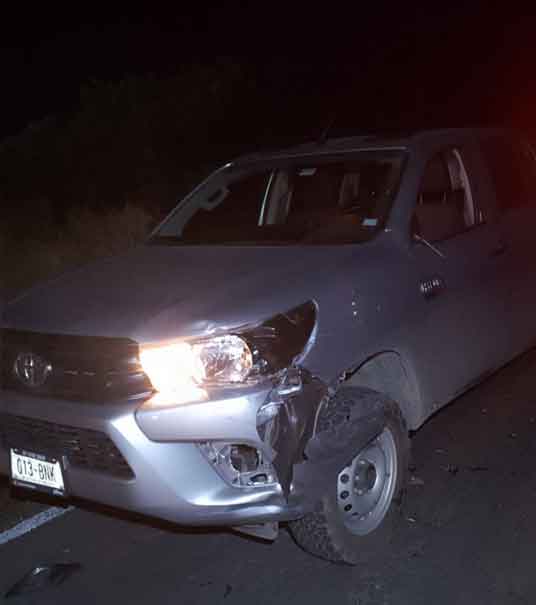 Motociclista invade carril contrario y lo avienta camioneta en Xicotepec