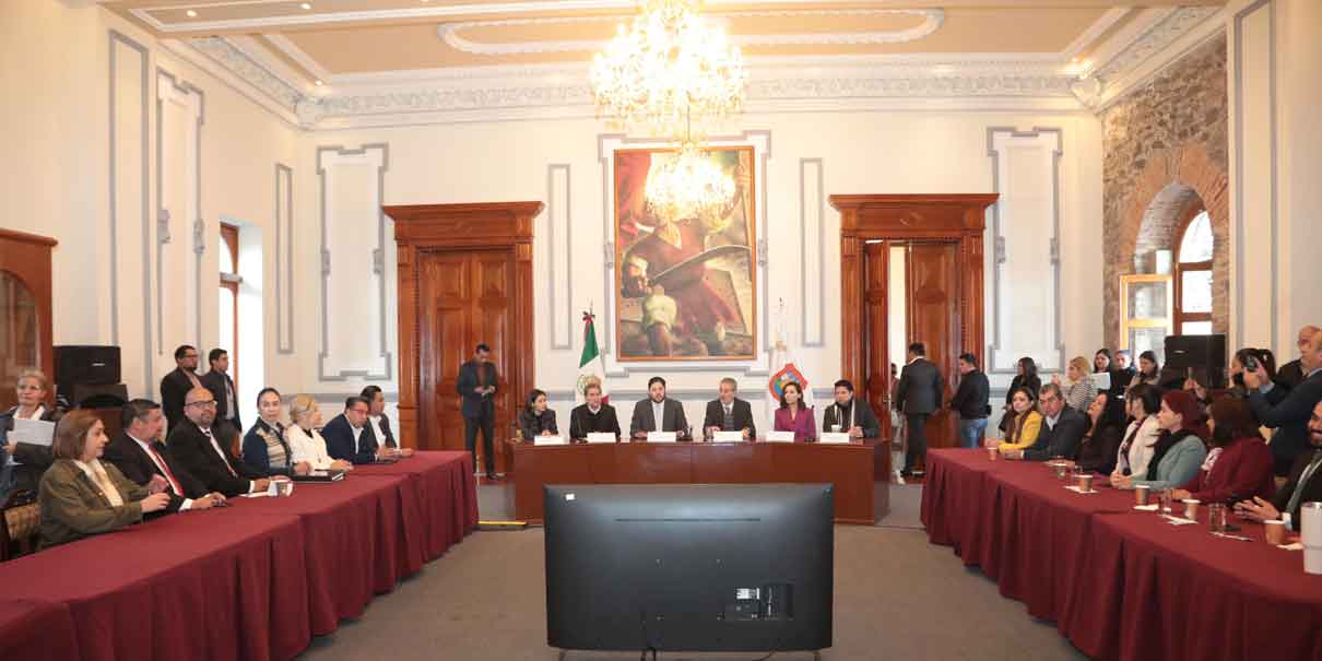 Presenta Chedraui a regidores avances del Plan Municipal de Desarrollo 2024-2027