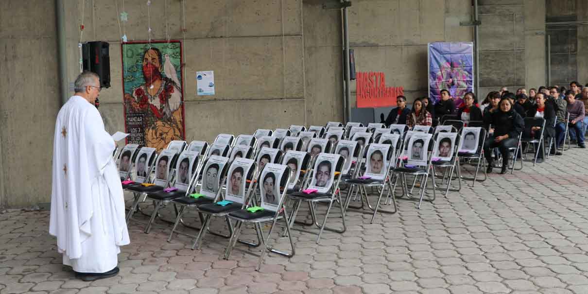 A 10 años, la Ibero Puebla exige verdad y justicia para normalistas de Ayotzinapa