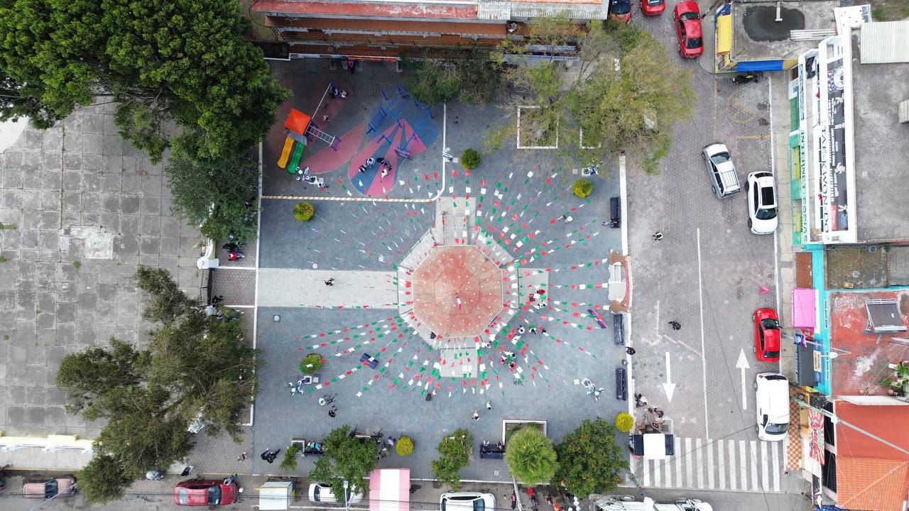 Plaza cívica Hueyotlipan