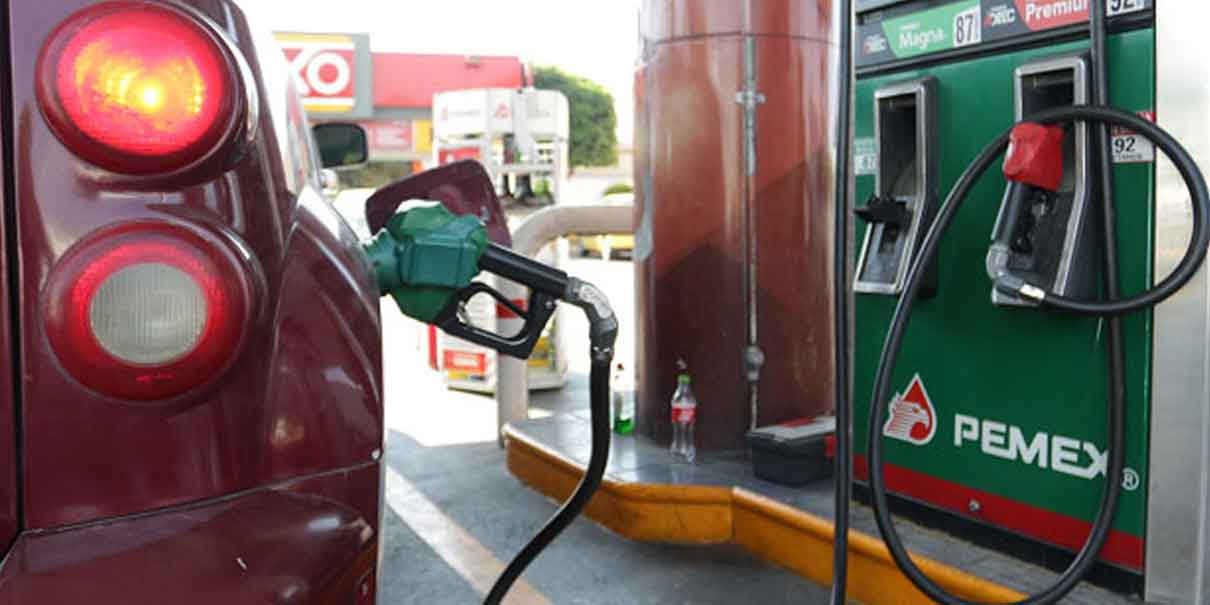 Puebla cumple compromiso gasolinero, a 24 pesos el litro de Magna