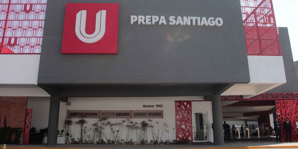 Protesta en prepa Santiago