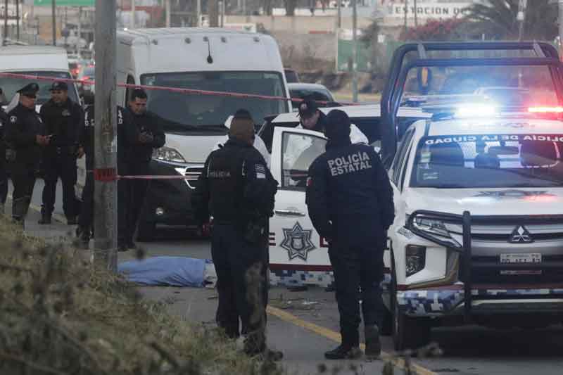 Macabro hallazgo en carretera Puebla–Tehuacán: hombre asesinado con narcomensaje