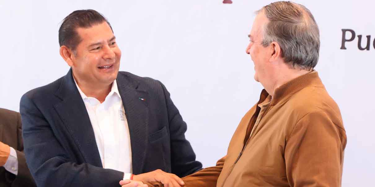 Marcelo Ebrard en Puebla