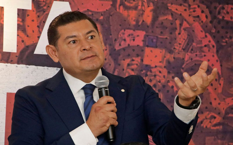 El gobernador Alejandro Armenta señaló las dificultades para detener a “El Toñín”, debido a las presuntas redes de complicidad en el Triángulo Rojo de Puebla.